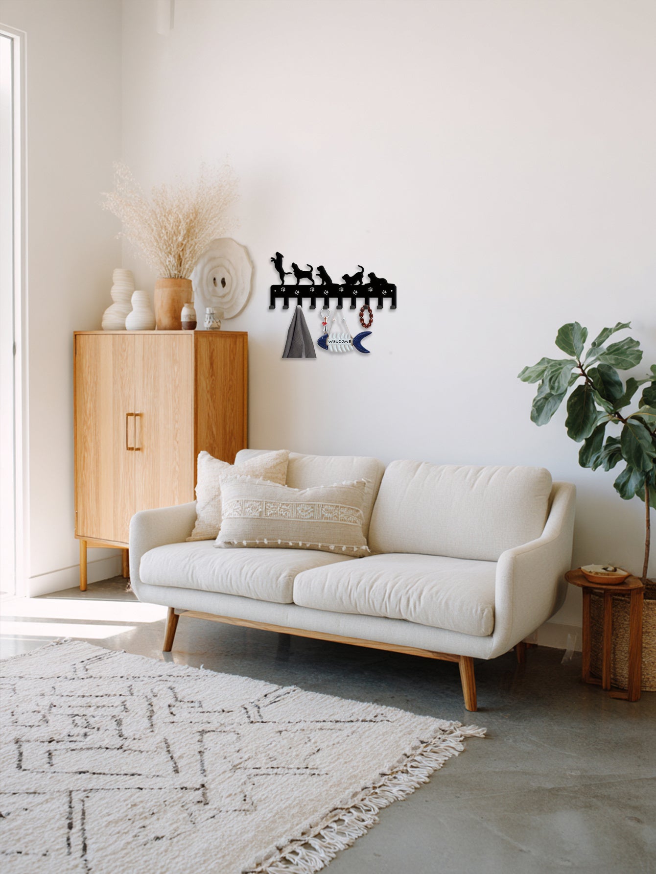 Animal-Inspired Upright Keychain - Detachable Upright Organizer For Every Space