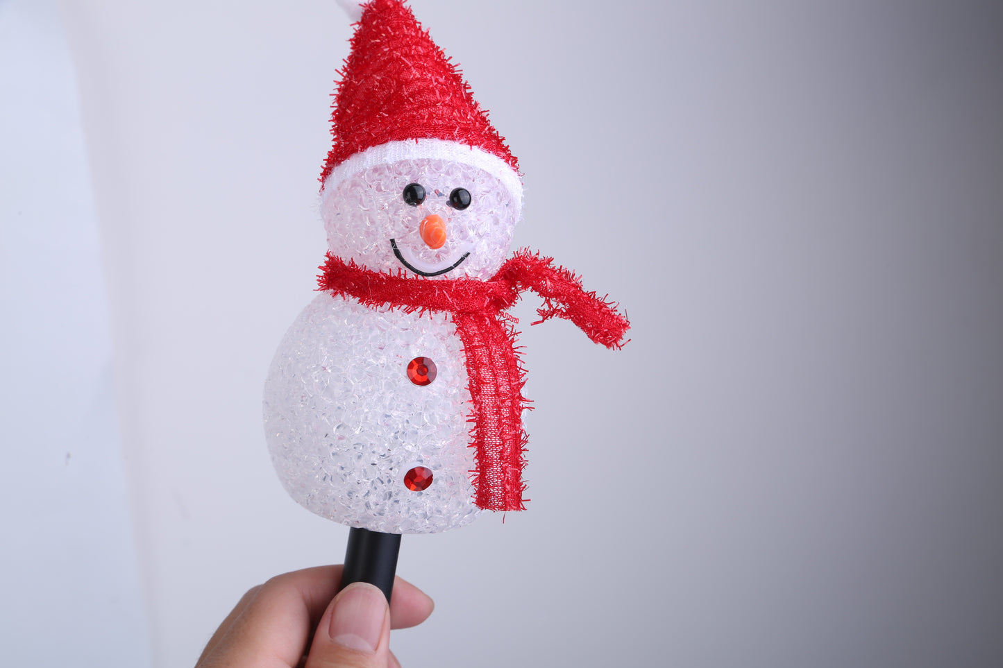 1Pc Solar Powered Lamp 3 Snowmen Outdoor Decorative Christmas Lamp Garden Stake Light IP55 Waterproof Santa Landscape Light Warm White LED Lighting Pathway Yard Patio